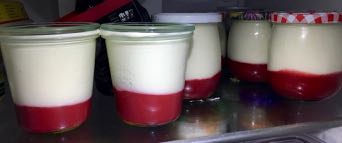 Buttermilch-Dessert-Bottermelk.jpg