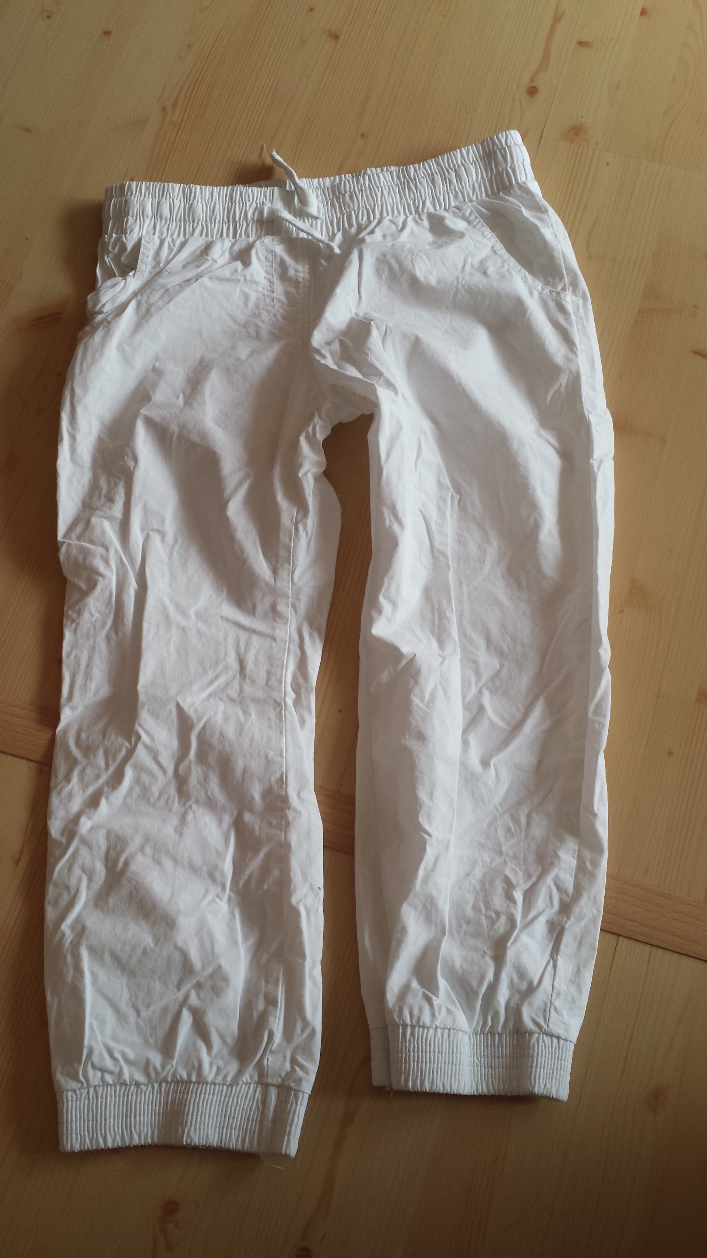 weisseHose.jpg