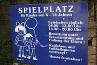 spielplatzschild.jpg