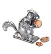 Nußknacker_Eichhörnchen.jpg