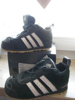 adidas 003.jpg