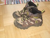 Bergschuhe Laura.jpg
