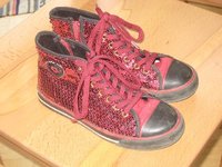 Chucks Gr. 33.jpg