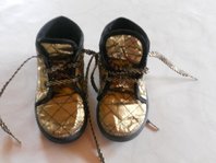 Goldene Schuhe Gr.jpg