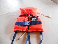 Schwimmweste geschl.jpg