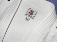 JUDOANZUG MATSURO GR. 150 (2) klein.jpg