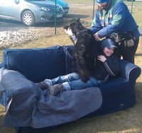 01-Couch.jpg 01-Couch.jpg