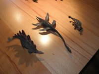 Dinos klein.jpg