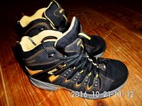 Meindl Wanderschuhe hoch 1.jpg