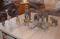 dinos (2).JPG
