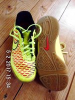 Nike 1.jpg