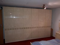 kleiderschrank (1).JPG