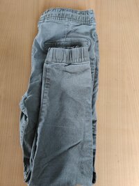 Hose Grau ca 140.jpg