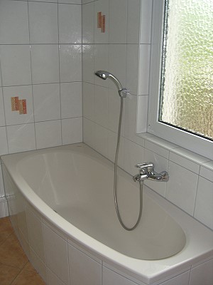 4512093.jpg