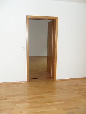 4512149.jpg